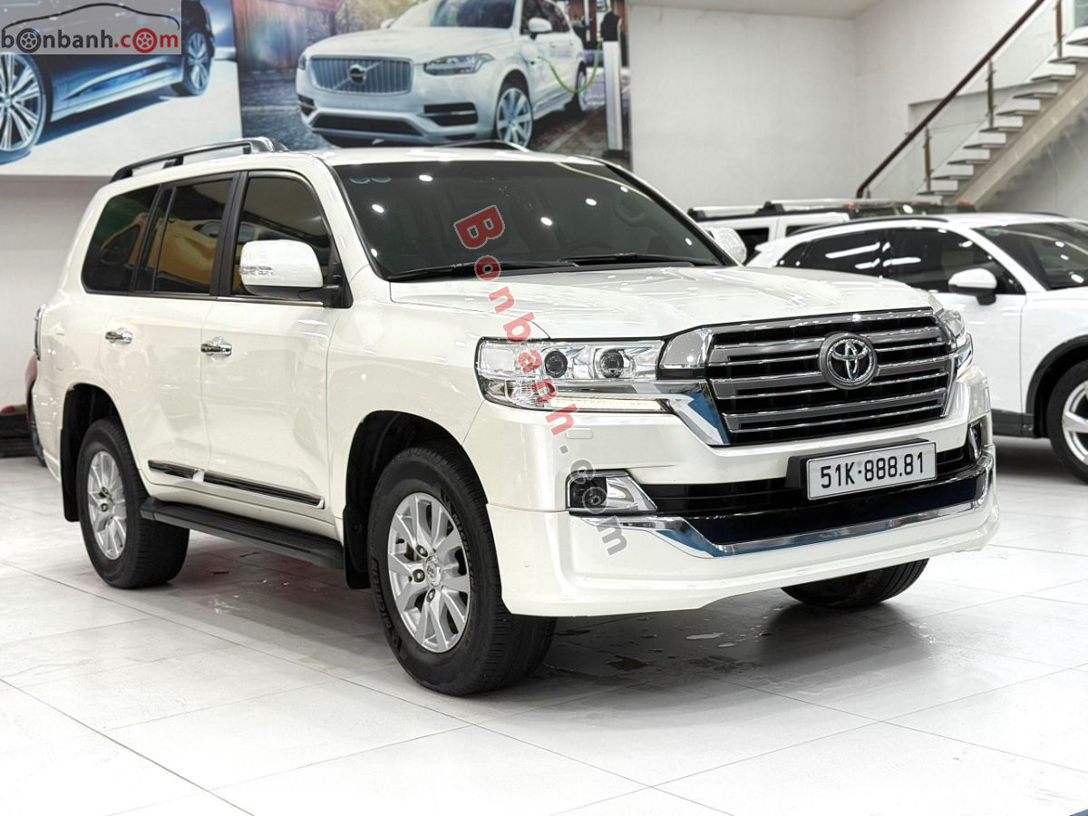 Toyota Land Cruiser VX 4.6 V8 2016