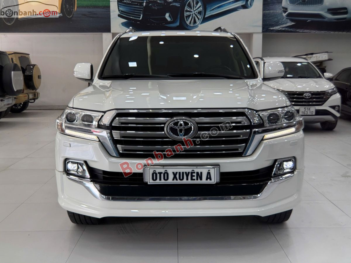Toyota Land Cruiser VX 4.6 V8 2016