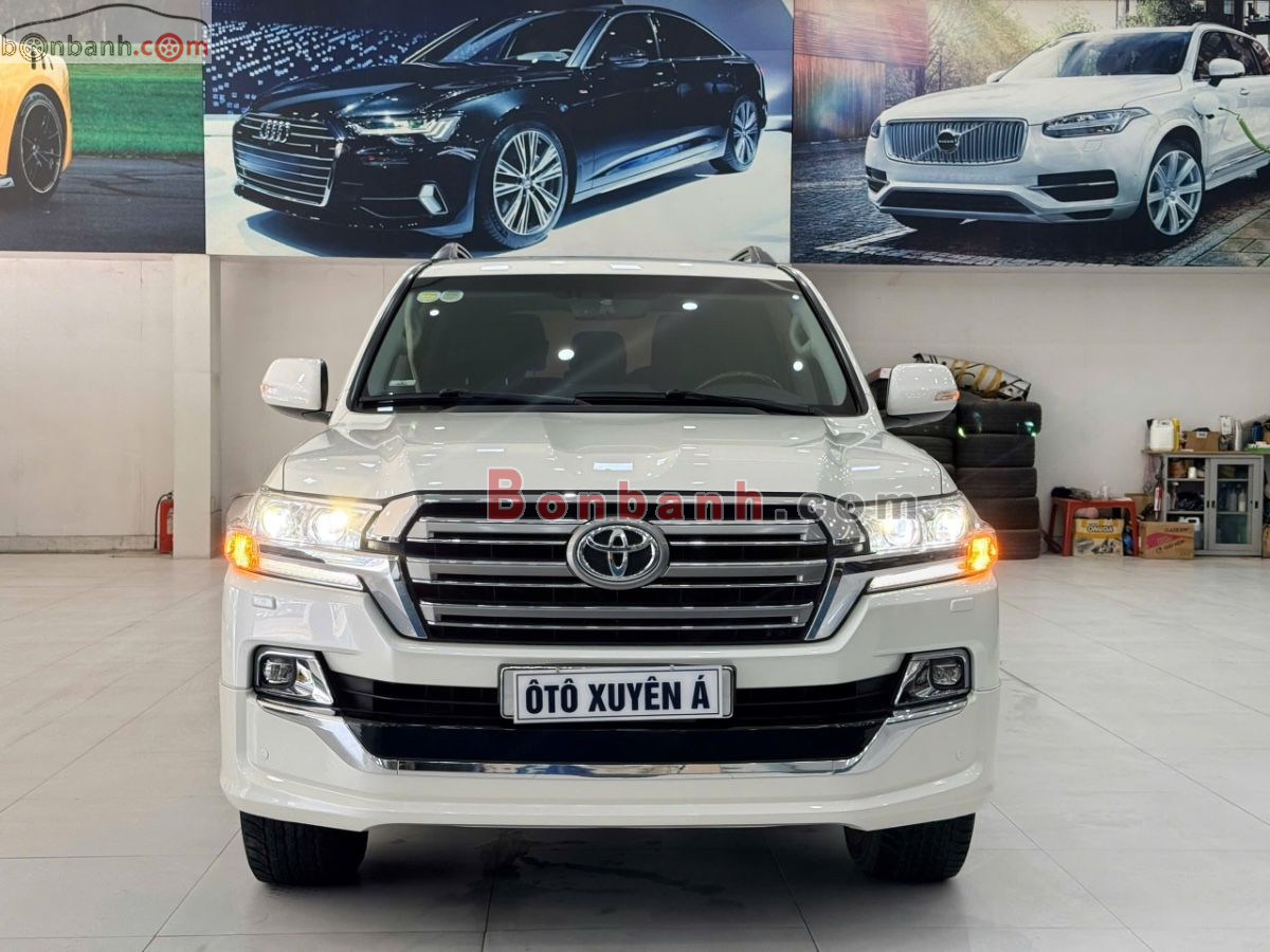 Toyota Land Cruiser VX 4.6 V8 2017